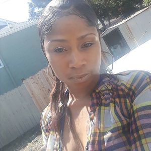 Meet your Posher, Sabrina